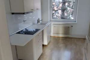 Helle & ruhige 2,5-Raum-Wohnung mit Balkon und EBK in Hamburg – Bartholomäusstraße 69, 22083 Barmbek-Süd, Hamburg – Vorschaubild 2