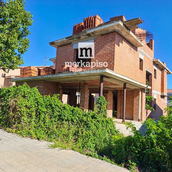 in Arboç, L
