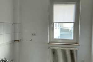 Schöne 2-Zimmer-Wohnung mit Balkon! – Umlostraße 19, 33649 Bielefeld – Vorschaubild 3