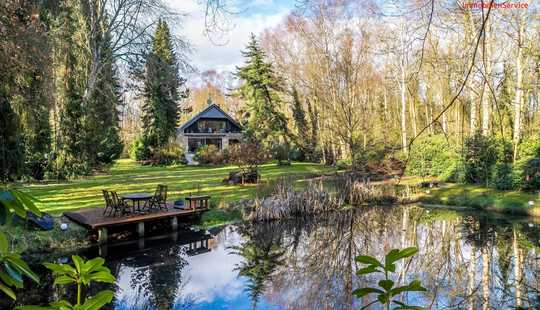 Bild von Großes Wohnhaus mit parkähnlichem Garten in gefragter stadtnaher Lage