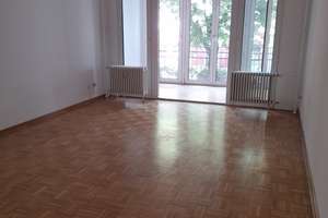 Dachgeschosswohnung mit Balkon in Düsseldorf – 40476 Düsseldorf – Vorschaubild 2