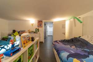 Vollständig renoviertes Reihenhaus mit großem Garten und Stellplatz – 65931 Zeilsheim, Frankfurt am Main – Vorschaubild 36