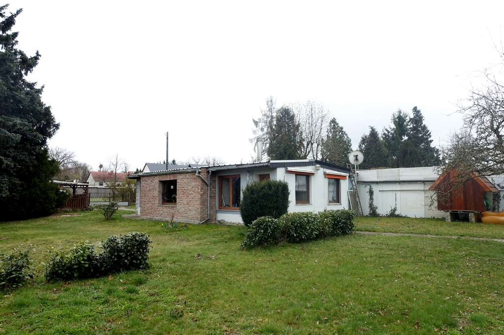 Immobilie in Thiendorf - Freizeitgrundstück direkt am Brettmühlenteich - Bild 0