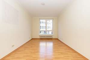 Bezugsfreie 2-Zimmer-Wohnung in der Westlichen Vorstadt - ruhig und sonnendurchflutet! – Zeppelinstraße 51a, 14471 Potsdam West, Potsdam – Vorschaubild 9