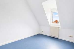 7576 - WG gesucht: Zentrale 6-Zimmerwohnung am Stephansplatz / Postgalerie!