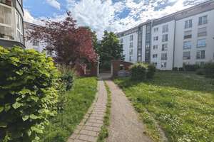 Vermietete Drei-Zimmer Wohnung mit Balkon, Aufzug und Tiefgarage-Stellplatz – Die vollständige Adresse der Immobilie erhältst du vom Anbieter., 4249 Großzschocher, Leipzig – Vorschaubild 12