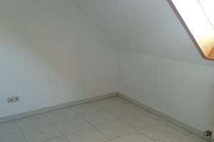 Großzügige helle 3 Zimmer-Wohnung mit Terrasse, Nähe Marienbergpark, direkt vom Eigentümer – Die vollständige Adresse der Immobilie erhältst du vom Anbieter., 90411 Marienberg, Nürnberg – Vorschaubild 17