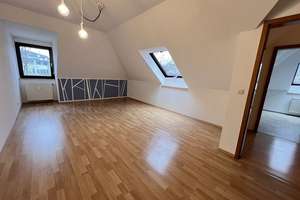 Grüne Lage Nähe Uni-Klinik! Ansprechende, freie 3-Zi.-Maisonette mit 2 Bädern + TG!  – Die vollständige Adresse der Immobilie erhältst du vom Anbieter., 91054 Loewenich, Erlangen – Vorschaubild 4