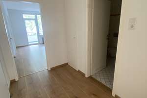 Helle 2-Zimmer-Wohnung mit Balkon & separater Küche | Zweitbezug nach Renovierung – Mendelsohnstraße 10, 40233 Flingern Nord, Düsseldorf – Vorschaubild 2