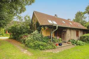 Mehrfamilien-Doppelhaus: eigene Wohnung, vermietete Einheit & Bungalow  in Feldrandlage – Die vollständige Adresse der Immobilie erhältst du vom Anbieter., 18195 Grammow – Vorschaubild 3
