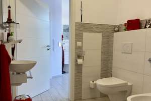 Technisch und energetisch Neuwertige Villa mit Pool, luxuriösem Wellnessbereich, Parkgrundstück. – Die vollständige Adresse der Immobilie erhältst du vom Anbieter., 33154 Salzkotten – Vorschaubild 18