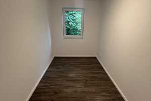 Stilvolle, neuwertige 2-Zimmer-Wohnung mit Balkon in Hamburg – Hamburg – Vorschaubild 3