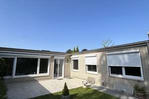 Hochwertig modernisierter Reihenbungalow mit Garten, Sauna, Vollkeller und Garage – Die vollständige Adresse der Immobilie erhältst du vom Anbieter., 21077 Marmstorf, Hamburg – Vorschaubild 2