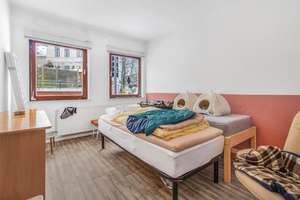 Property thumbnail 9