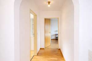 Maisonette mit Dachterrasse und eigenem Hausgefühl mitten in Breisach – Die vollständige Adresse der Immobilie erhältst du vom Anbieter., 79206 Breisach am Rhein – Vorschaubild 5