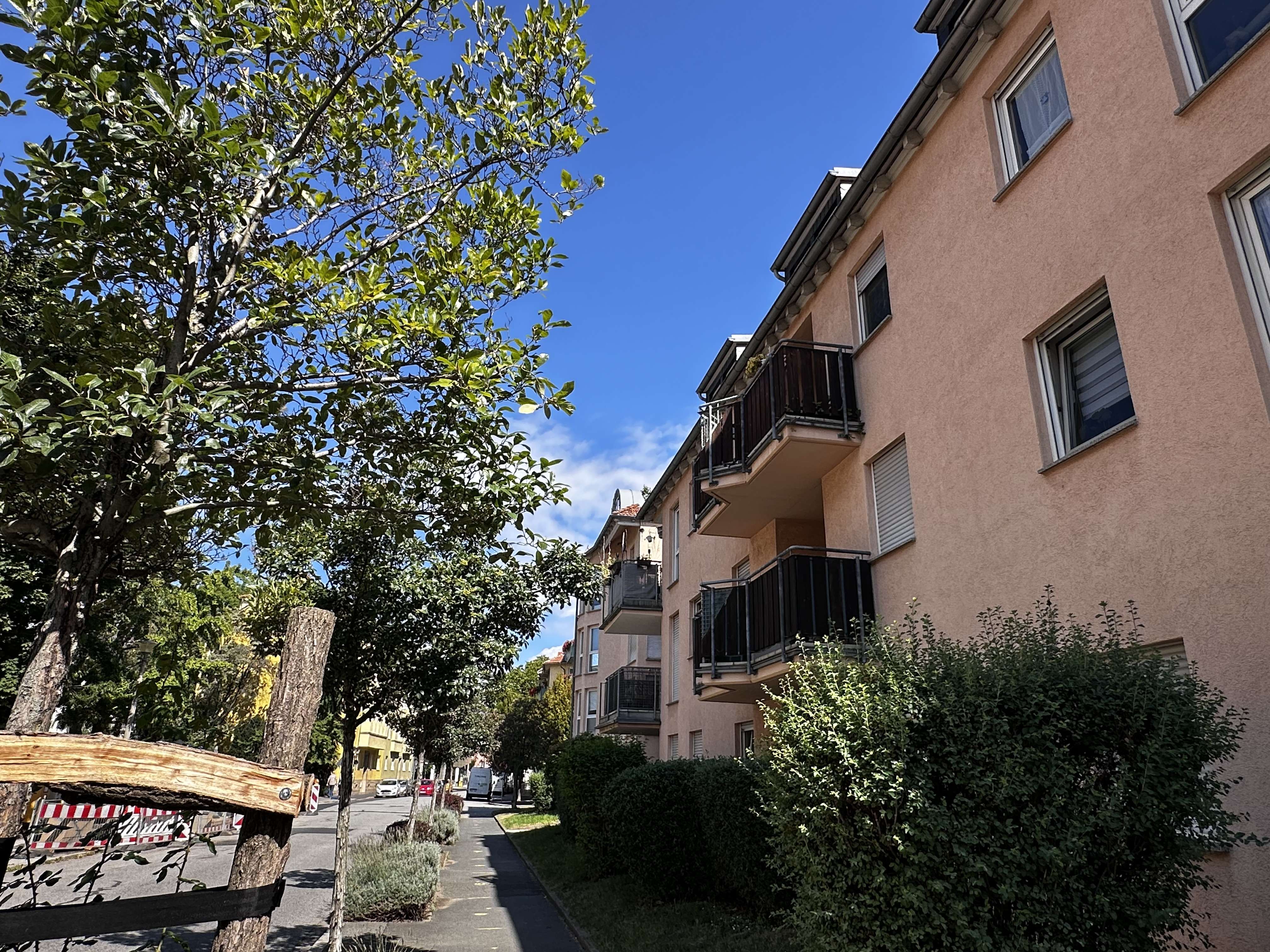 MAISONETTWOHNUNG ÜBER DREI ETAGEN MIT TG, BALKON, KELLER ETC., Sächsische Schweiz Osterzgebirge Kreis – Bild 2