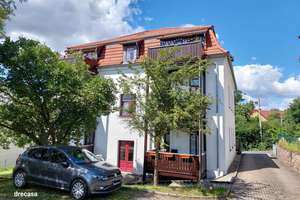 3 Raum Wohnung mit Balkon und Stellplatz