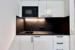 Möbliertes 1-Zimmer-Apartment, Erstbezug nach Sanierung, zentral gelegen – Troplowitzstraße 11a, 22529 Hoheluft-West, Hamburg – Vorschaubild 3