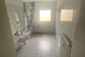 Barrierearme 2,5-Zimmer-Erdgeschosswohnung mit Terrasse – WBS erforderlich – Am Giesenhof 4, 47138 Obermeiderich, Duisburg – Vorschaubild 5