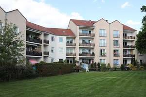 Schöne Wohnung in ruhiger Lage - WBS mit 70m² benötigt // 1.OG. Rechts – Neubrandenburger Str. 1, 38444 Westhagen, Wolfsburg – Vorschaubild 2