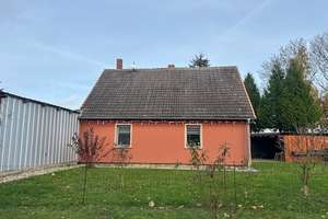 Ein kleines Landhaus mit großem Grundstück! – Die vollständige Adresse der Immobilie erhältst du vom Anbieter., 17348 Woldegk – Vorschaubild 3