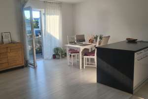 Zuhause mit Balkon, Wiesbaden, "warm/warm" zu vermieten