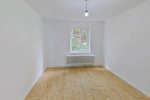 Gemütliche 2-Zimmer-Wohnung mit modernem Tageslichtbad und großer Küche – Heeper Straße 278a, 33607 Mitte, Bielefeld – Vorschaubild 1