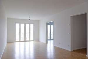 Stilvolle Eleganz auf zwei Ebenen – Ihr neues Zuhause in der Lennéstraße