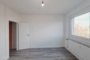 Familienfreundlich & gemütlich: Das perfekte Nest für Ihre Familie! 4-Zimmer-Wohnung! – Albert-Köhler-Straße 15, 9122 Morgenleite, Chemnitz – Vorschaubild 5