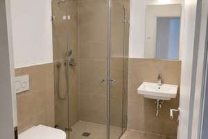 Lebendig wohnen in Neuhausen: 3-Zimmer-Wohnung mit Balkon – Georg-Lindau-Straße 3, 80634 Neuhausen, München – Vorschaubild 8