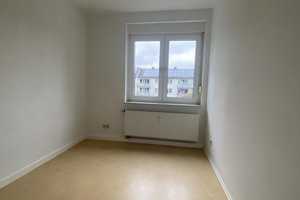 3 ZKB mit Balkon in Oberzwehren! – Unter dem Riedweg 8, 34132 Kassel – Vorschaubild 4