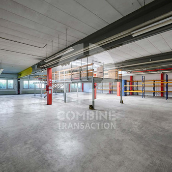 Solitärobjekt ca. 1.900 m² Hallen-/Servicefläche & ca. 350 m² Bürofläche - combine Transaction