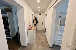 Stilvoll sanierte 3-Zi-Hochparterre-Wohnung mit EBK, Balkon & Garage in Beuel Küdinghoven – Samansstr. 17, 53227 Küdinghoven, Bonn – Vorschaubild 14