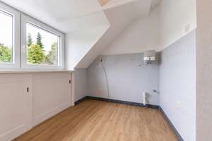 Charmante Dachgeschossperle – Die vollständige Adresse der Immobilie erhältst du vom Anbieter., 45136 Bergerhausen, Essen – Vorschaubild 10