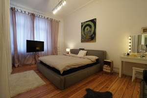 Stilvolle 6-Zimmer-Altbauwohnung in fußläufiger Nähe zur Wiesbadener Innenstadt – Die vollständige Adresse der Immobilie erhältst du vom Anbieter., 65185 Mitte, Wiesbaden – Vorschaubild 9