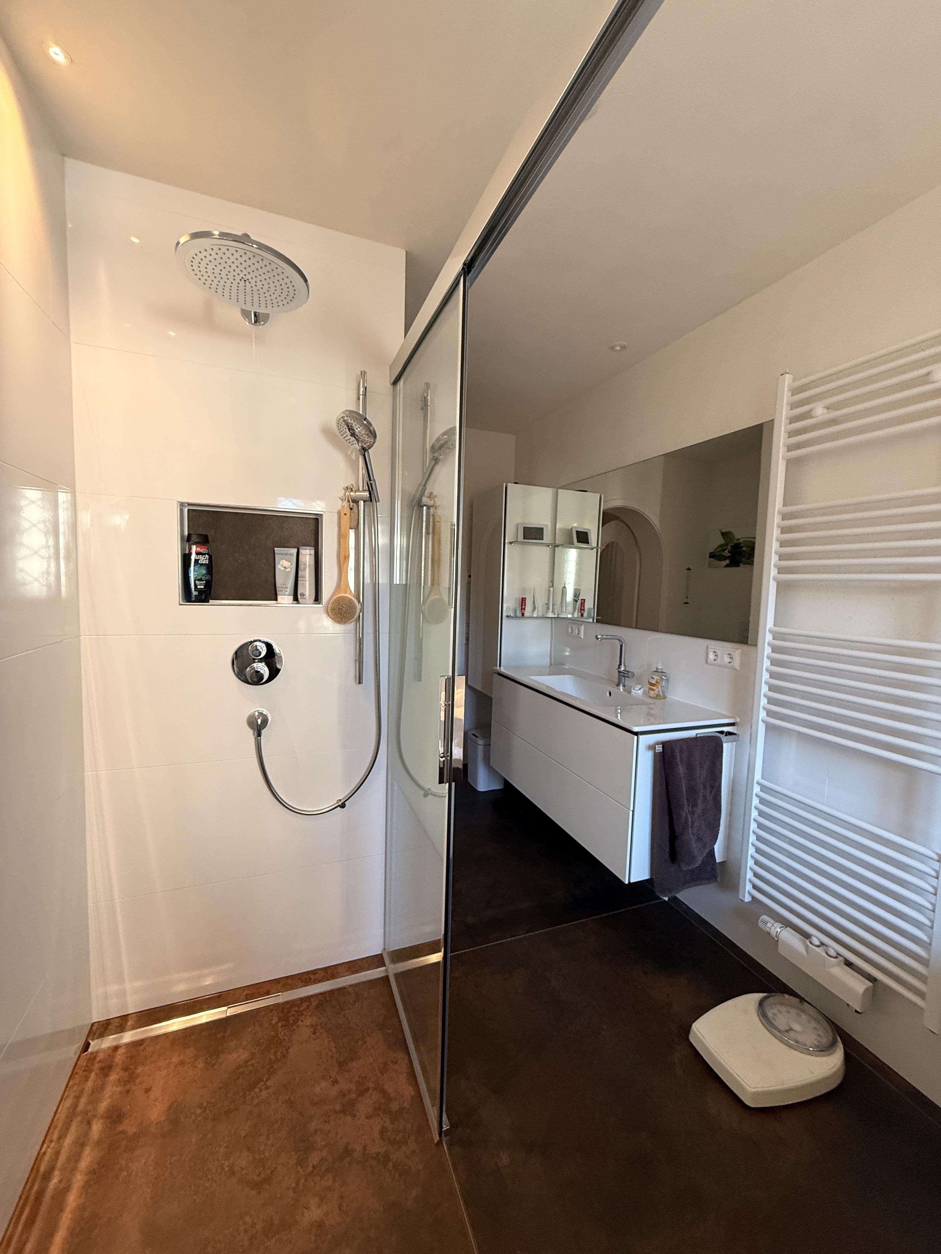 Immobilie in Fischerbach - Attraktives Wohnidyll: Einfamilienhaus mit Wintergarten & Einliegerwohnung in Haslach i.K. - Bild 8