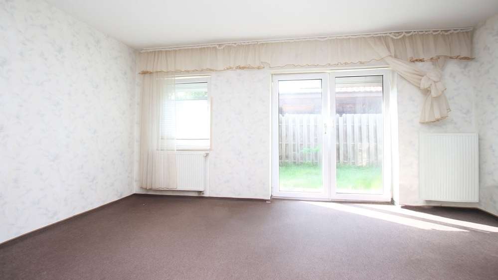 Immobilie in Friesoythe - Kapitalanlage! Solide Doppelhaushälfte mit PV-Anlage, Garage und großem Gartenbereich in Friesoythe - Bild 3