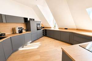Luxuriöse Dachgeschosswohnung mit Loggia, Klimaanlage & 121 m² im Bülowviertel – Die vollständige Adresse der Immobilie erhältst du vom Anbieter., 4315 Volkmarsdorf, Leipzig – Vorschaubild 3