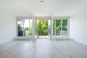 Exklusive 3-Zimmer-Wohnung mit Wasserblick, Balkon, Stellplatz und Aufzug in Alt-Stralau – Die vollständige Adresse der Immobilie erhältst du vom Anbieter., 10245 Friedrichshain, Berlin – Vorschaubild 3
