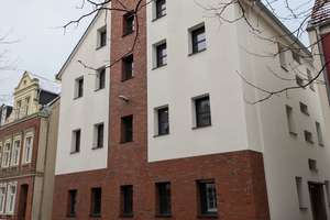 WG-Zimmer in frisch sanierter Wohnung