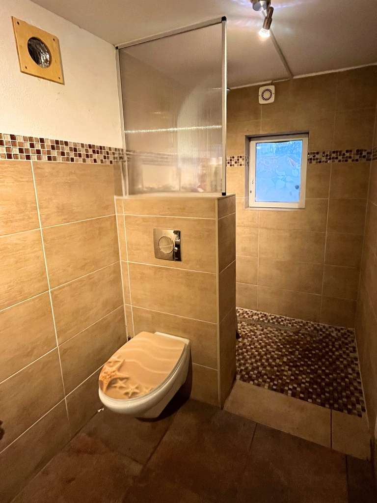 Immobilie in Neuenburg am Rhein - Saniertes Einfamilienhaus mit ausbaufähiger Scheune - Bild 3