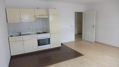 Bernsdorf * 2 Zimmer * Einbauküche * Nähe Technische Universität * Frei ab 01.11.2026