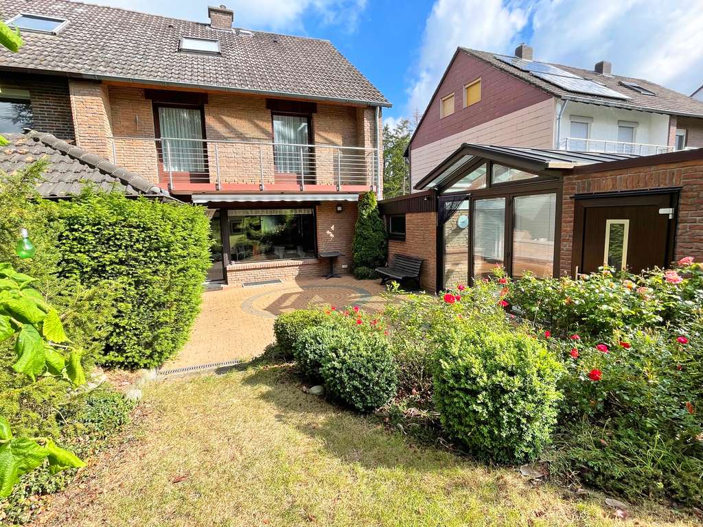 Immobilie in Wennigsen (Deister) - - NEUER PREIS - Großes Einfamilienhaus mit neuer Heizungsanlage - Bild 4