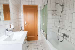 Helle Dachgeschosswohnung mit Einbauküche in zentraler und ruhiger Lage von Chemnitz-Wittgensdorf – Obere Hauptstr. 56, 9228 Wittgensdorf, Chemnitz – Vorschaubild 17