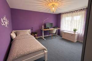 Freistehendes Zuhause mit großem Grundstück – wohnen, renovieren oder neu bauen! – Die vollständige Adresse der Immobilie erhältst du vom Anbieter., 32760 Detmold – Vorschaubild 11