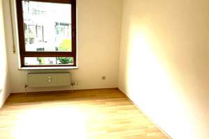 4,5 Zimmer Wohnung inkl. 2 Tiefgaragen Stellplätzen und EBK – Die vollständige Adresse der Immobilie erhältst du vom Anbieter., 78256 Steißlingen – Vorschaubild 6