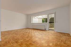 Erstbezug nach Renovierung – Familienhaus mit Garten – 65933 Griesheim, Frankfurt am Main – Vorschaubild 2