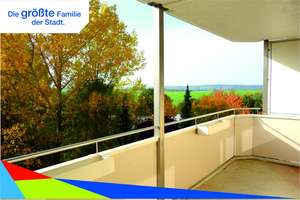 Familienangebot: zwei Bäder mit Wanne und Dusche + super Spielplatz + 5% Kinderrabatt – Friedrich-Viertel-Str. 88, 9123 Hutholz, Chemnitz – Vorschaubild 1