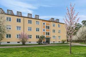 Sofort-Bezugsbereit: Helle, frisch renovierte 2 Zimmer-Wohnung mit Südbalkon in ruhiger Lage – Die vollständige Adresse der Immobilie erhältst du vom Anbieter., 80933 Lerchenau-Ost, München – Vorschaubild 8