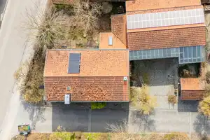 Architektenvilla mit drei separaten Apartments und Garten in Vohburg zu verkaufen – Pfaffenhofen an der Ilm (Kreis) – Vorschaubild 7